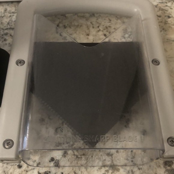 LARIEN INDUSTRIAL BAGEL SLICER - Picture 2 of 5